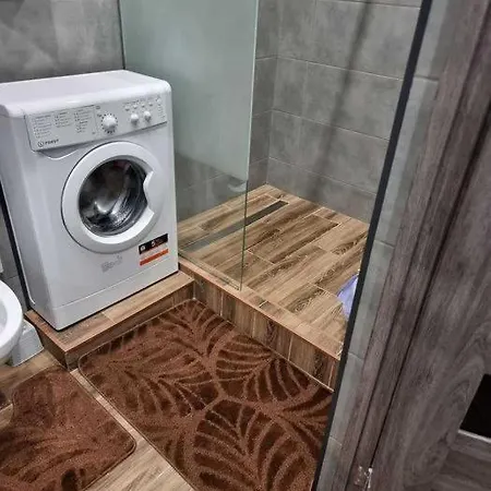 Apartment уютная студия с балконом и панорамным видом на город, жк милос, 7я фонтана Odesa